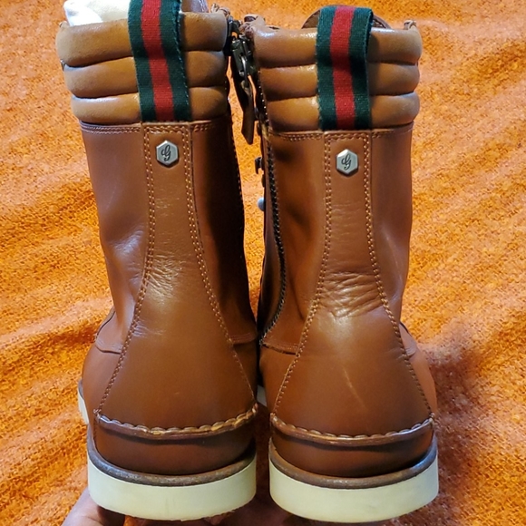 Gucci - Picture 4 of 16